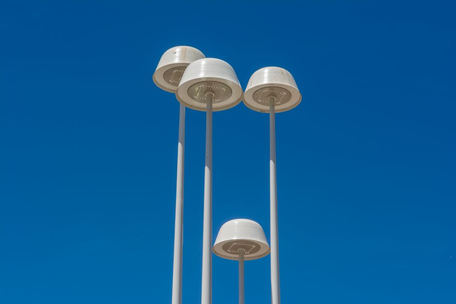 LED-Leuchten im Sommer: Welche Lampen das Zimmer weniger aufheizen