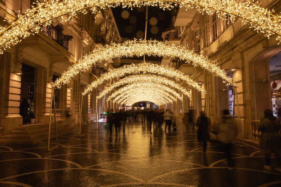 Weihnachtsbeleuchtung abbauen: LED-Lichterketten sicher lagern